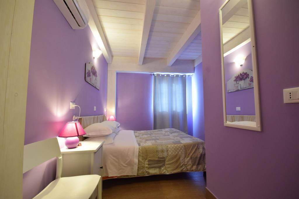 Agriturismo Al Rifugio Divino Belvedere Ostrense ภายนอก รูปภาพ