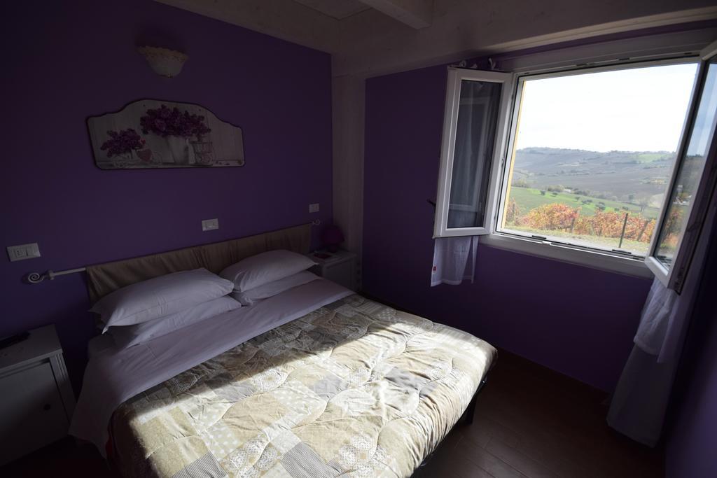 Agriturismo Al Rifugio Divino Belvedere Ostrense ภายนอก รูปภาพ