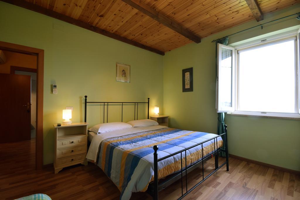 Agriturismo Al Rifugio Divino Belvedere Ostrense ภายนอก รูปภาพ