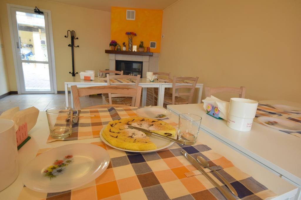 Agriturismo Al Rifugio Divino Belvedere Ostrense ภายนอก รูปภาพ